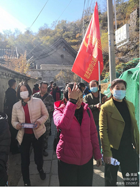 追尋紅色記憶 緬懷革命先烈――北京路路通保潔服務有限公司黨支部舉辦主題黨日活動(圖9) 追尋紅色記憶 緬懷革命先烈――北京路路通保潔服務有限公司黨支部舉辦主題黨日活動(圖9)